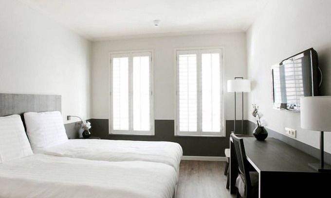 Municipality of Huizen House | Charming Huizen Stay | Gooimeer Lake & Naarderbos Trails & Cultural Landmarks