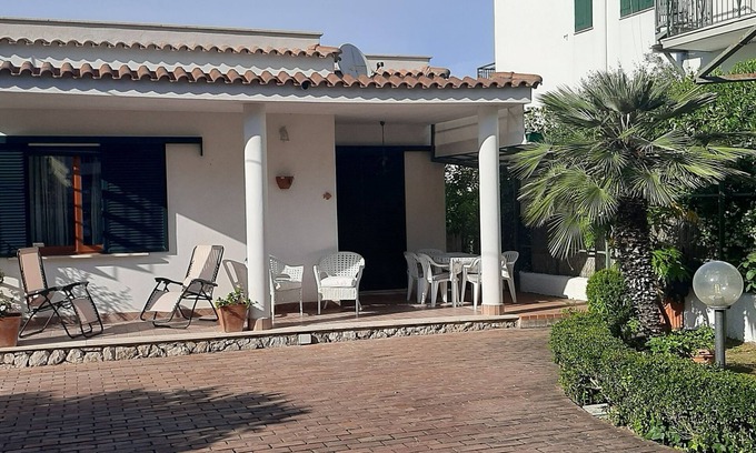 San Felice Circeo Villa | Charming independent villa with garden near the sea and near Rome