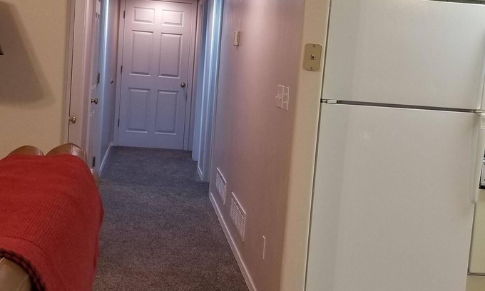 Heber House | Charming, light, bright 2 bedroom apartment