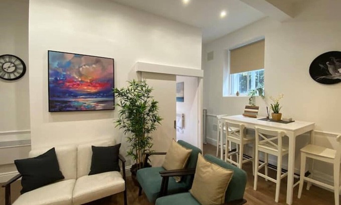 Greenwich West Apartment | Charming London Greenwich Flat