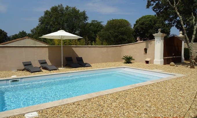Saint-Siffret House | Charming Mazet in St Siffret near Uzès, very quiet in the heart of olive trees.
