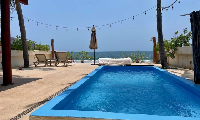 Barra de Potosi House | Charming Mexican Villa with 4 Bungalows WiFi and AC in lovely Barra De Potosi