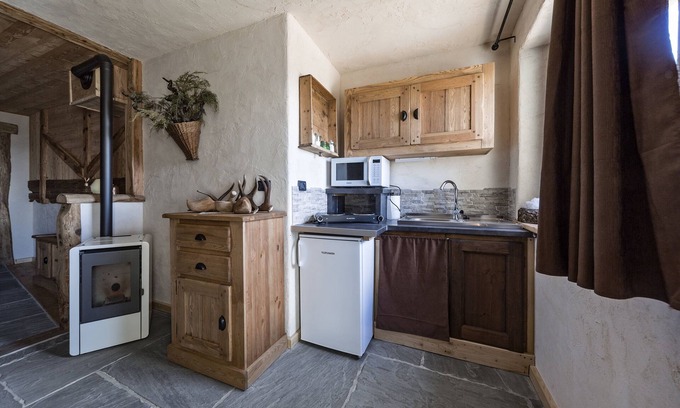 Sarre Apartment | Charming mountain lodging. Relaxation and hiking in unspoiled nature