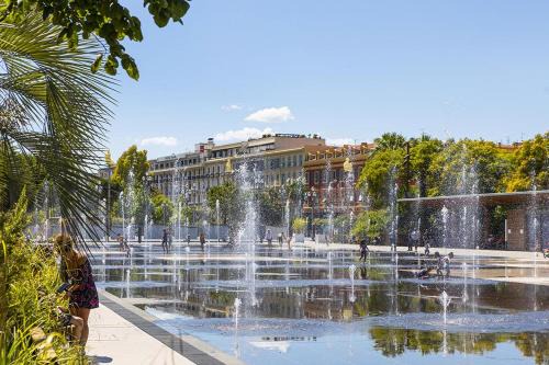 Jean-Medecin Apartment | Charming peaceful haven in the Golden Square, air-conditioned