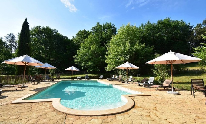 Saint-Cirq-Madelon House | Charming Périgord house with swimming pool in a green setting