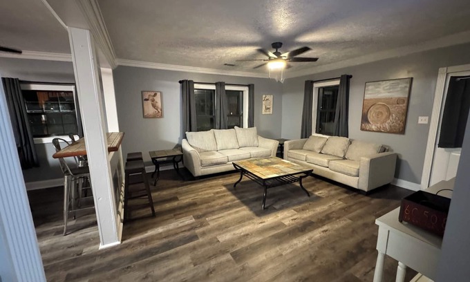 Cartersville Other | Charming pet friendly farmhouse with 2 bedrooms, 2.5 baths,WiFi, in Cartersville