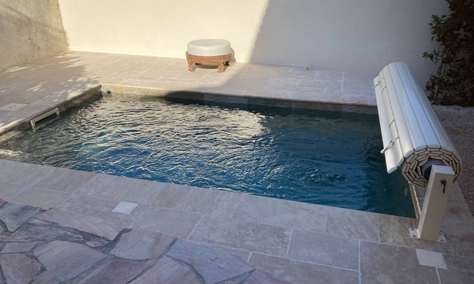 Les Sablettes House | Charming Provencal house with swimming pool 5mns walk from the Sablettes beach