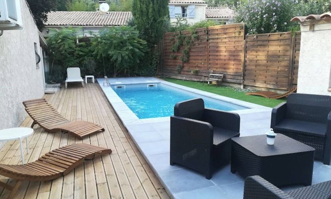 Meyrargues House | CHARMING PROVENCAL HOUSE