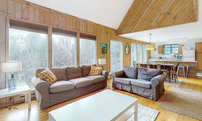 Winhall House | Charming retreat close to skiing with firepit, W/D, & fireplace - dog friendly