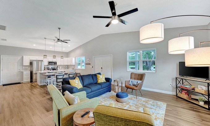 Port Charlotte House | Charming Southwest Florida Bungalow