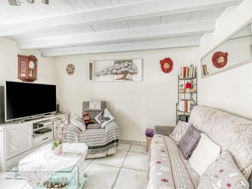 Dax House | Charming Stay in Heart of Dax, cleaning included
