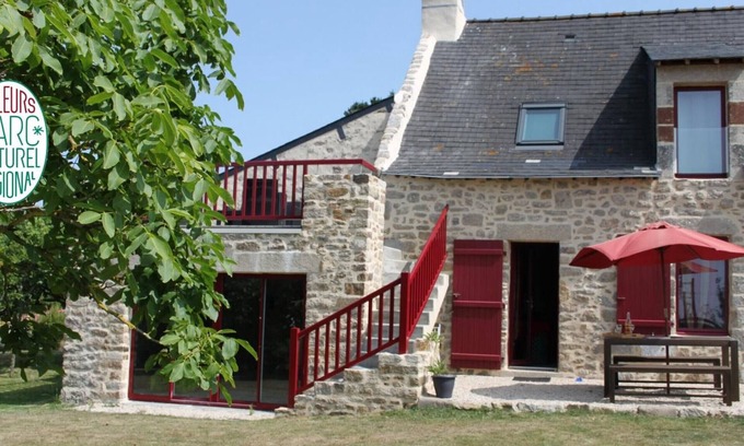 Clis Cottage | Charming stone cottage near Guérande