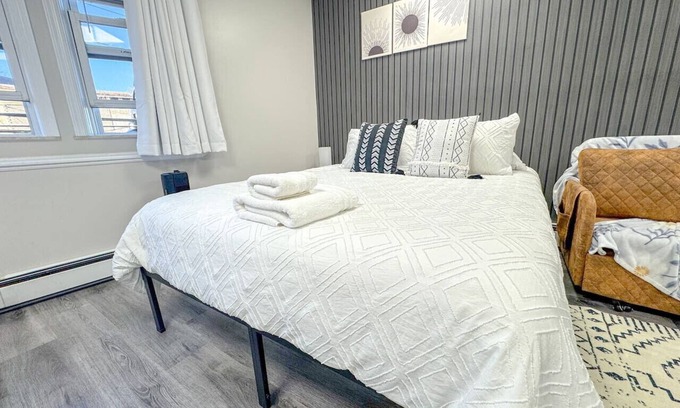 Ironbound District Apartment | Charming studio close to nyc