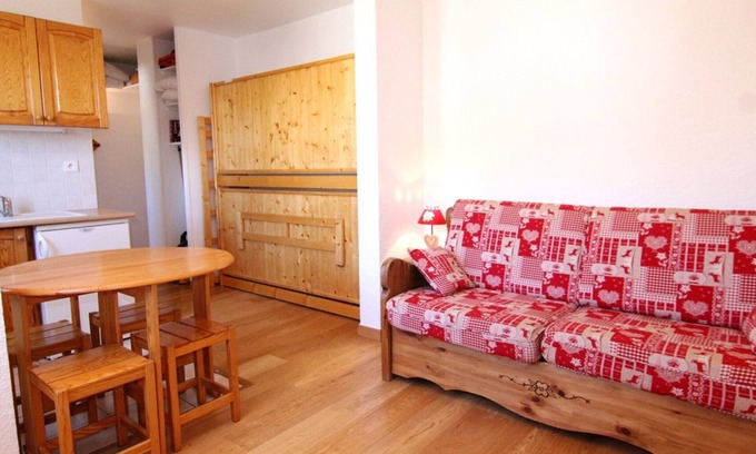 Cognet Apartment | Charming studio for 4 in L'Alpe d'Huez, pets allowed