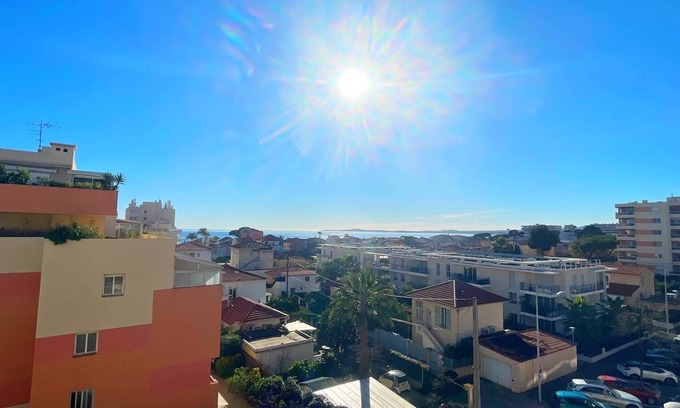 Cros-de-Cagnes Apartment | Charming Studio Panoramic sea view Clim shops sea 200m private parking
