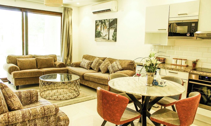 Salalah Apartment | Charming Studio with Garden Terrace