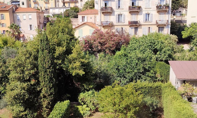 Riou - Petit Juas - Av de Grasse Apartment | Charming T1bis very close to Beaches/Suquet/Palais des festivals/Port