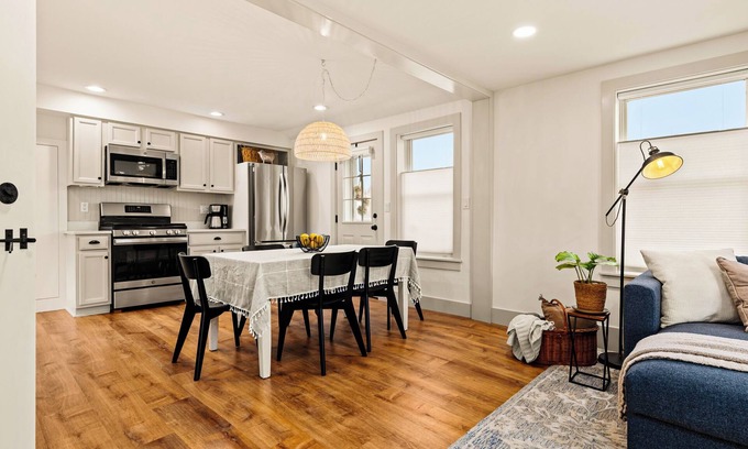 Middlebury Other | Charming, updated 3-bedroom farmhouse minutes from Middlebury with Wi-Fi & AC