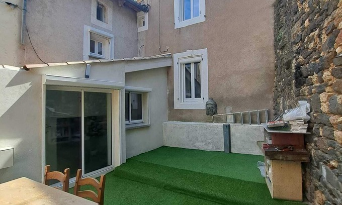Lezignan-la-Cebe House | Charming village house 20min from Agde