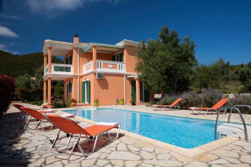 Evgiros Villa | Charming Villa in Lefkada with Private Pool