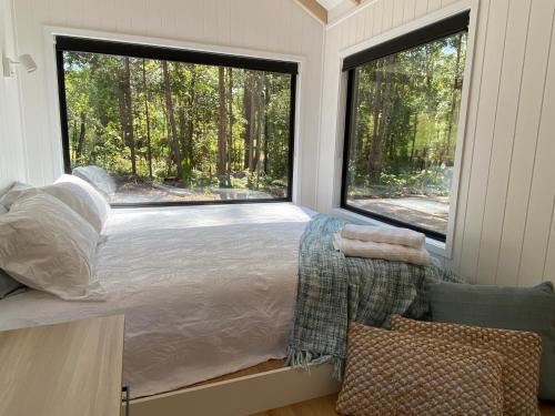 Peachester Villa | 'Chartreuse' Tiny Home on Green Valley Fingerlime Farm