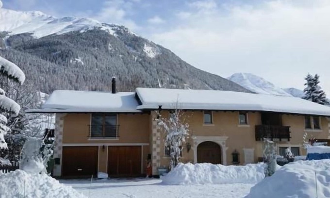 Zernez Apartment | Chasa Suldanella