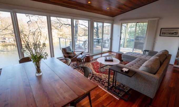 Arnold House | Chase Creek Retreat