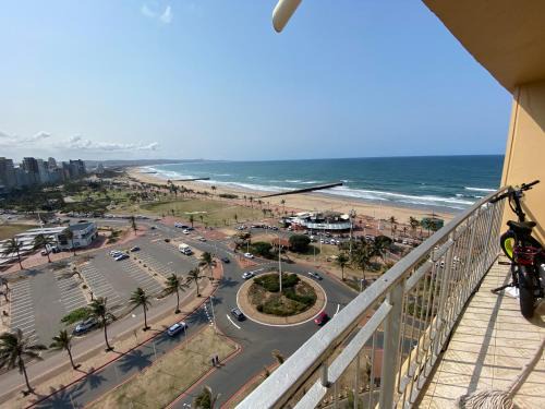 North Beach Apartment | Chasing The Sun