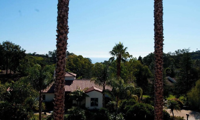 Alta Mesa House | Chateau Bellevue Santa Barbara