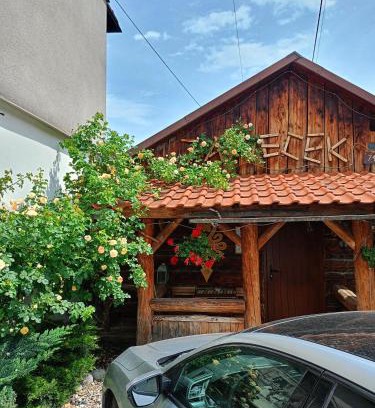 Kroscienko nad Dunajcem House | Chatka Zapiecek drewniana rustykalna chata Babci Ludwiki