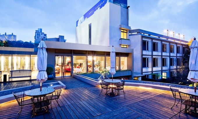 Shilin Hotel | CHECK inn Select Taipei Yamgmingshan