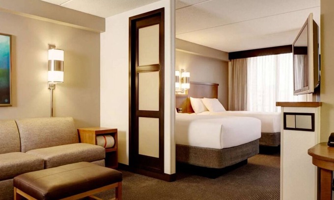 Tucson House | Check out Mt. Lemmon! 4 Pet-friendly Suite with FREE Parking! Seasonal Pool!