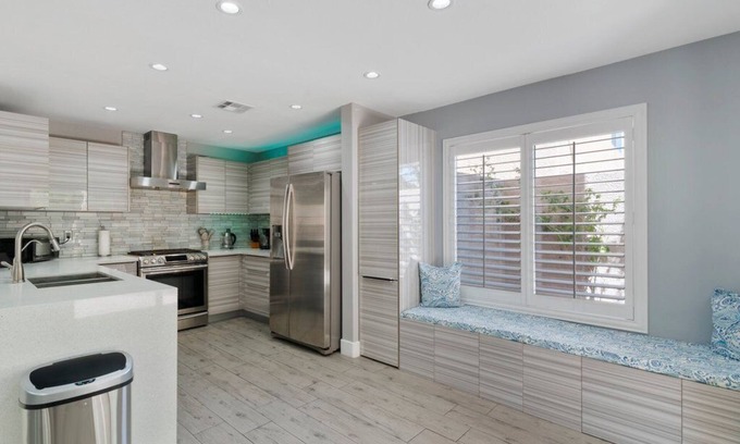 Rhodes Ranch House | Cheerful 5-Bedroom Home with hot tub