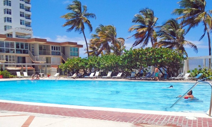 Condado Apartment | Chef's Delight