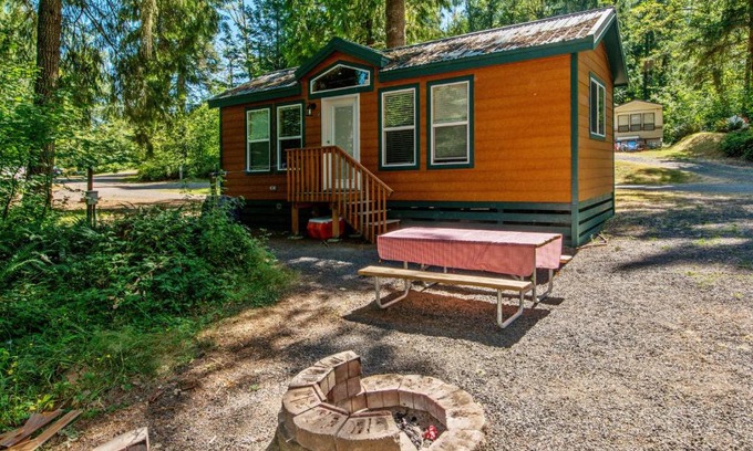 Centralia - Chehalis Resort | Chehalis Camping Resort Cottage 5