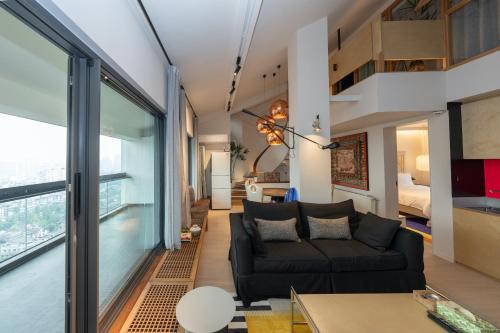 Chengdu City Centre Apartment | Chengdu Kuanzhai Yuntu Serviced Apartment