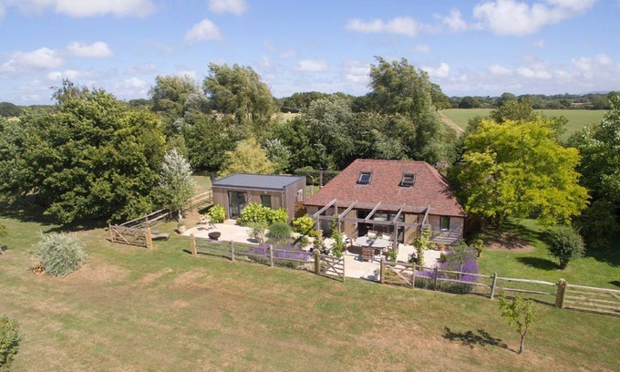 Upper Dicker House | Cherrystone Barn is a bespoke oak framed barn in Sussex sleeping 2 guests