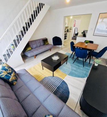 Chester-le-Street House | Chester House - 4-bed Spacious Contractor Accommodation in Durham City