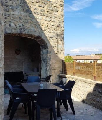 Saint-Restitut House | Chez Jadou