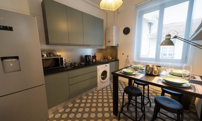 Quartier de France Apartment | Chez Klein Vichy Centre Stationnement Gratuit