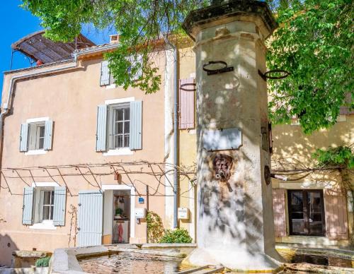 Flassan House | Chez Prunelle