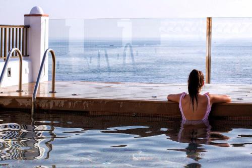 La Herradura Villa | Chezmoihomes Duplex Penthouse with Swimming Pool