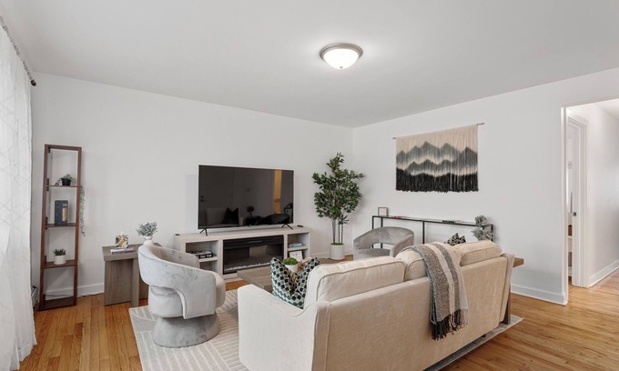 Des Plaines Apartment | Chic 2BR Retreat Near O’Hare + Free Parking