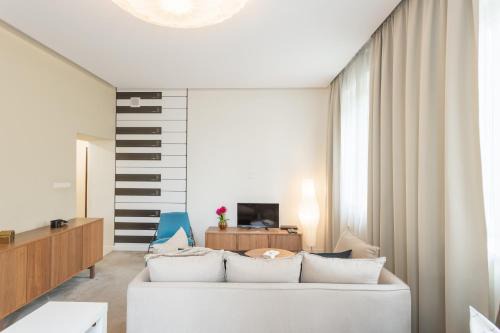 Srodmiescie Południowe Apartment | Chic Apartments - Cozy&Sunny - Great Location - Plac Konstytucji