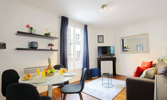 Quartier Sainte-Marguerite Apartment | Chic Bastille 1BR Flat - Paris Republique Area