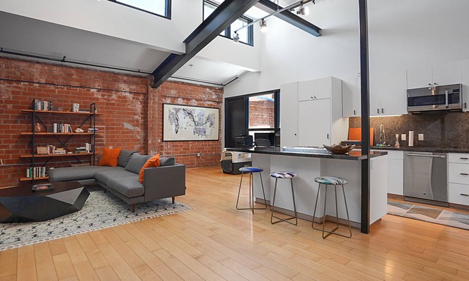 Little Tokyo Apartment | Chic DTLA Arts District Loft