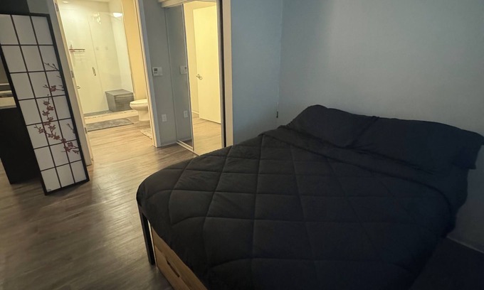 Sweetwater Apartment | Chic studio in Miami 15 from the airport