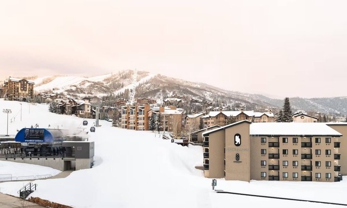 Steamboat Springs Hotel | Chic Suite Steps to Gondola: Heated Pool & Hot Tub Await Your Stay! Pets Welcome
