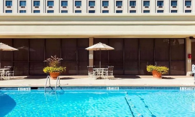 Hapeville Hotel | Chic Urban Escape in Atlanta – Modern Rooms for Short or Long Hotel Stays