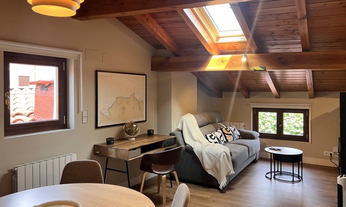 Bermeo Apartment | ChicFlat Bermeo 1 (Apartment in Casco Viejo)